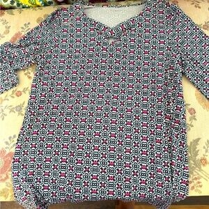 Women’s casual top